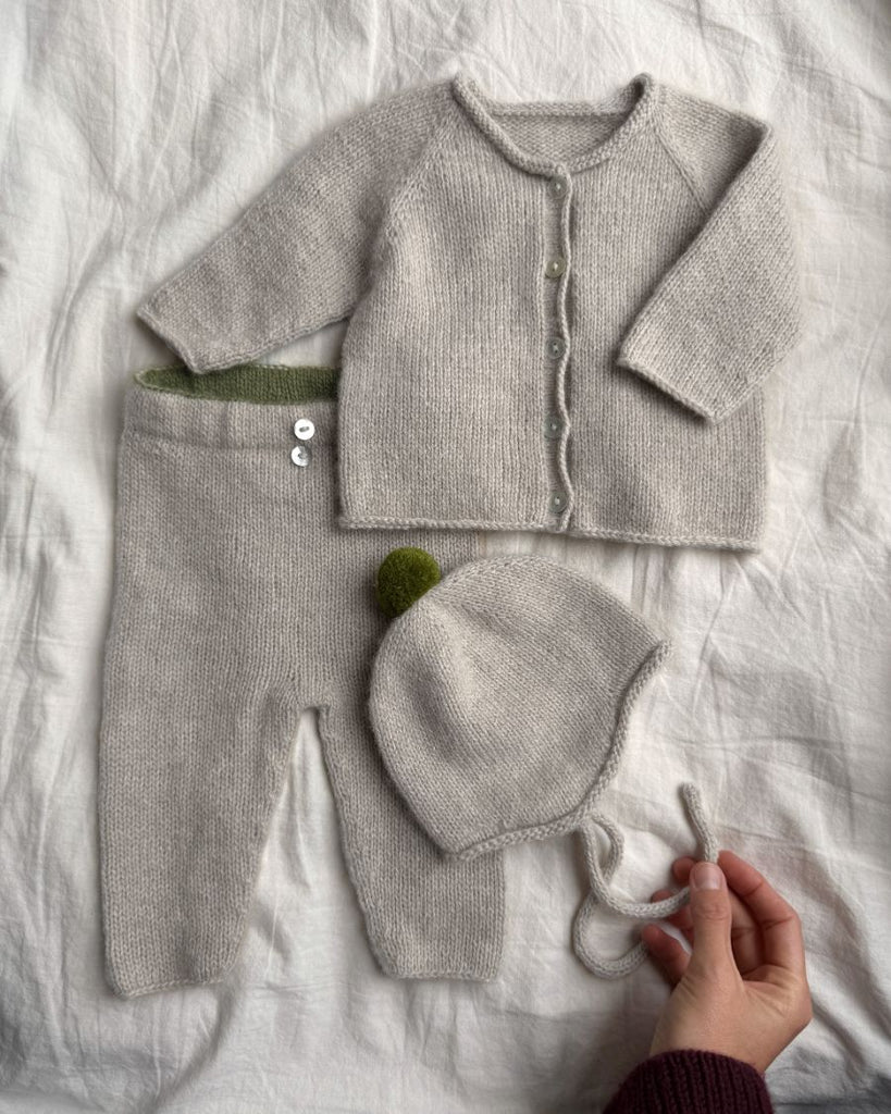 Beige Cleo Baby Set