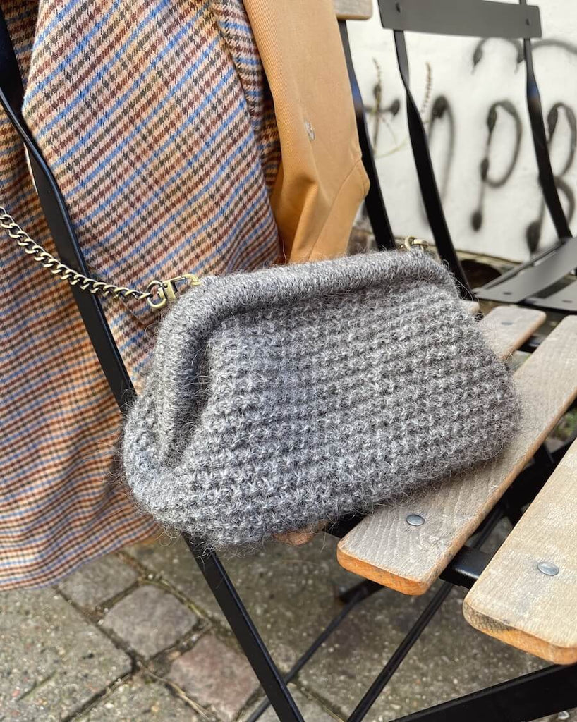 Grå Winter Clutch på klapstol
